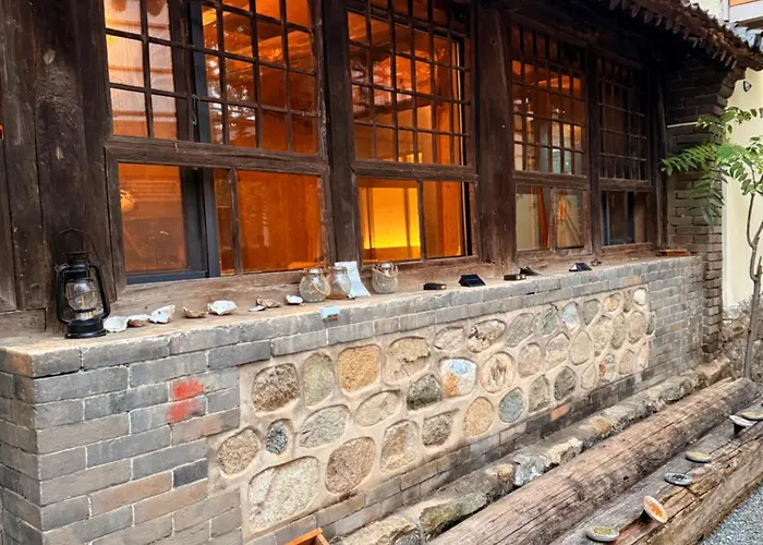 Great Wall Yard